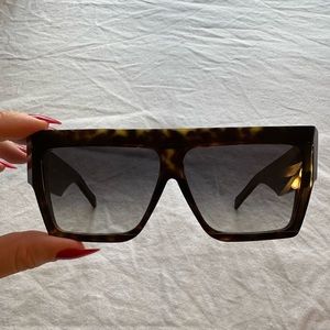 CELINE CL40092I Chunky Rectangle Acetate Sunglasses Dark Havana